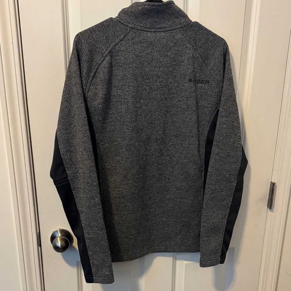 Spyder Charcoal Gray and Black Half‑Zip Performance Pullover